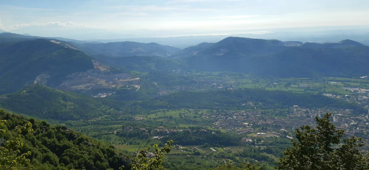 debolandia- (1)